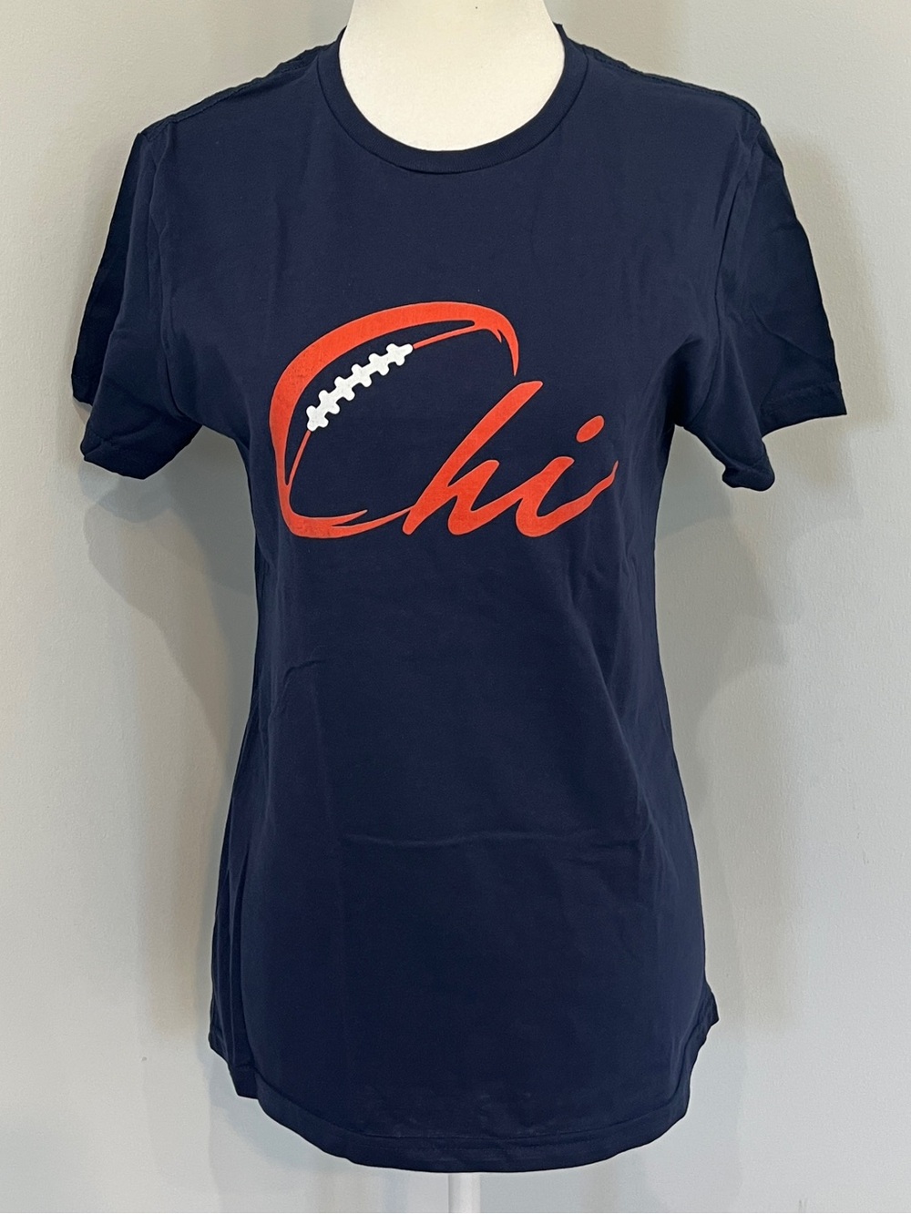 Brand New Women’s Gildan Chicago Bears Football Graphic T-shirt